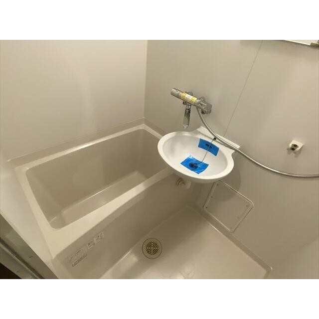 バスルームには換気乾燥機がついています(風呂)