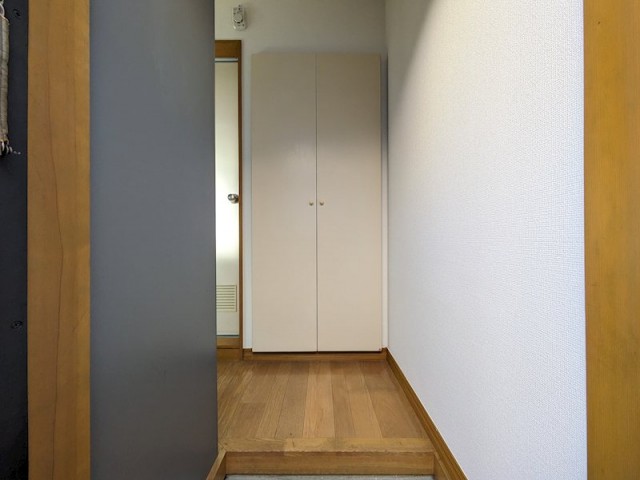 (玄関)