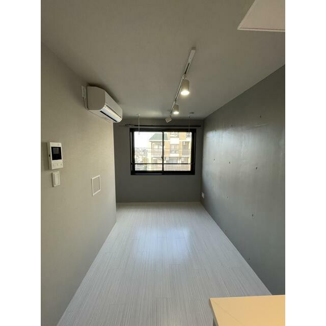 写真は別部屋の参考写真となります。(居間)