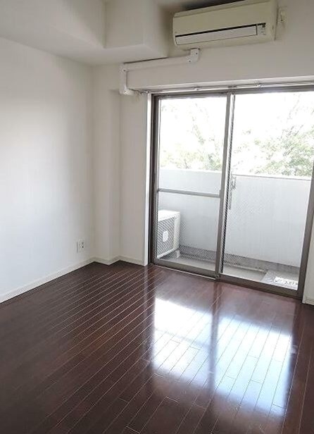 ※同仕様写真含む(居間)