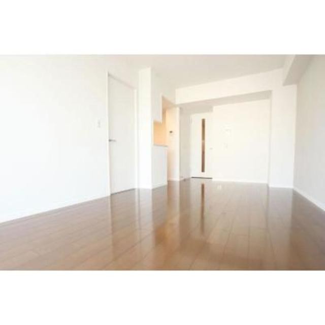 ※写真は同タイプ住戸です。(居間)