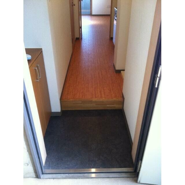 もちろんシューズボックス完備です！※写真転用(玄関)