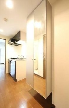 ※同仕様写真(玄関)