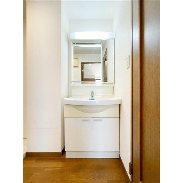 ※同仕様写真含む(内装)