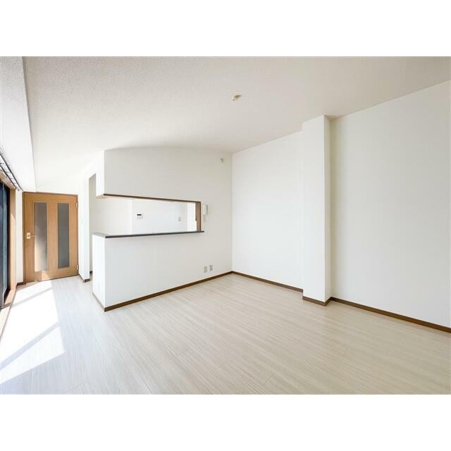 ※同仕様写真含む(居間)