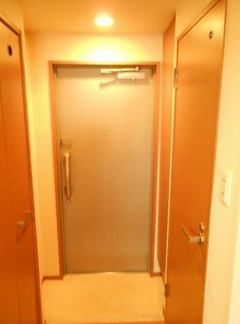 ※同仕様写真含む(玄関)