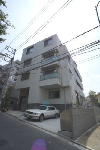 世田谷区北沢１丁目 【賃貸居住】マンション