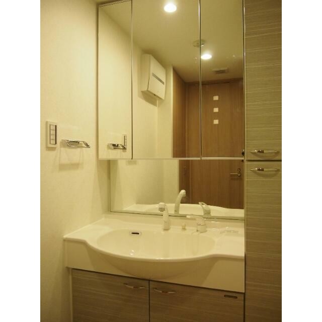 独立洗面台(内装)