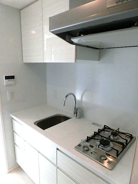 ※写真は同タイプ住戸です。(キッチン)