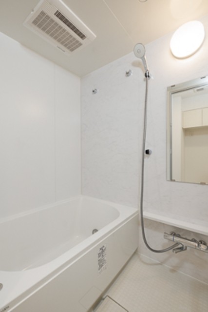 ※写真は同タイプ住戸です。(風呂)