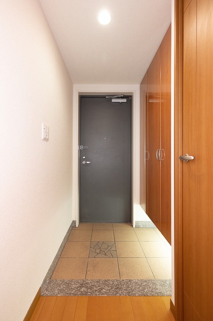 ※写真は同タイプ住戸です。(玄関)