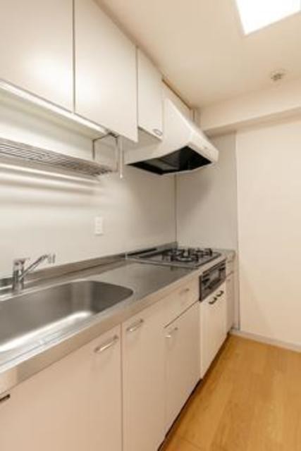 ※写真は同タイプ住戸です。(キッチン)