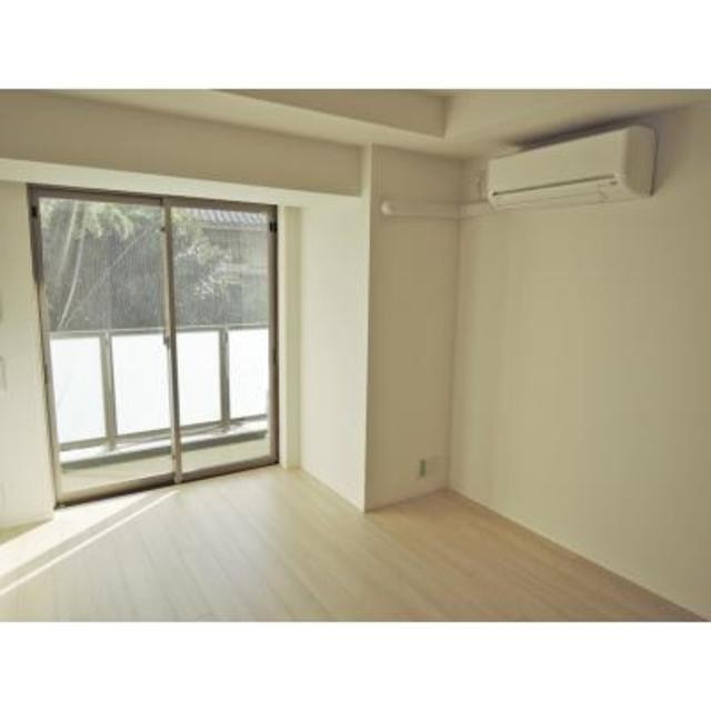 ※写真は同タイプ住戸です。(居間)