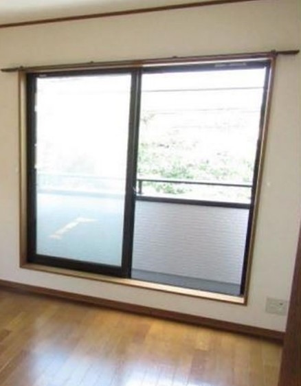 ※同仕様写真含む(居間)