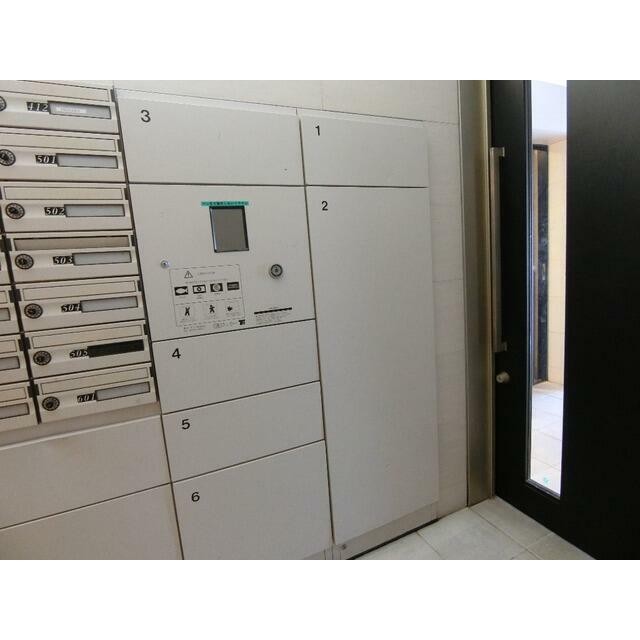 宅配ボックスあり