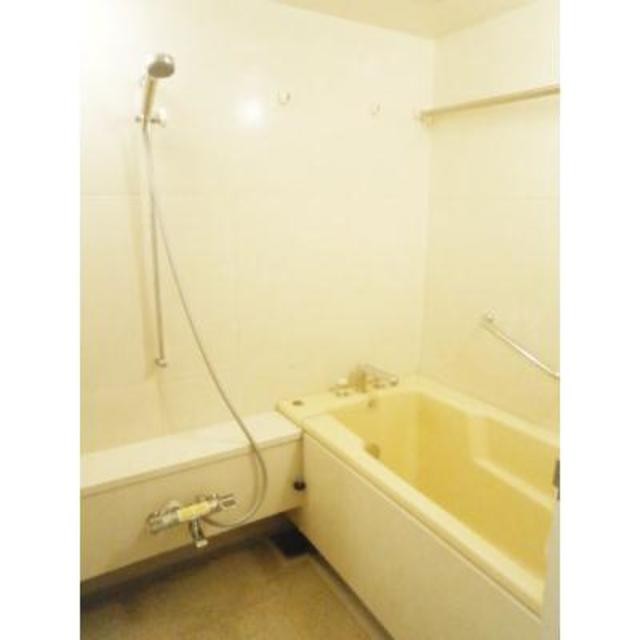 ※写真は同タイプ住戸です。(風呂)