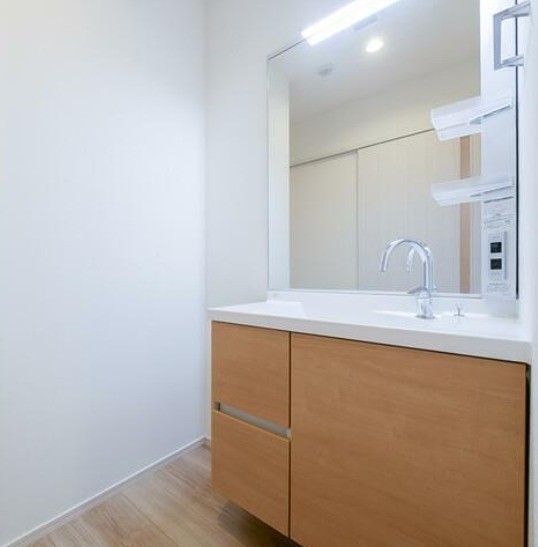 ※同仕様写真含む(内装)