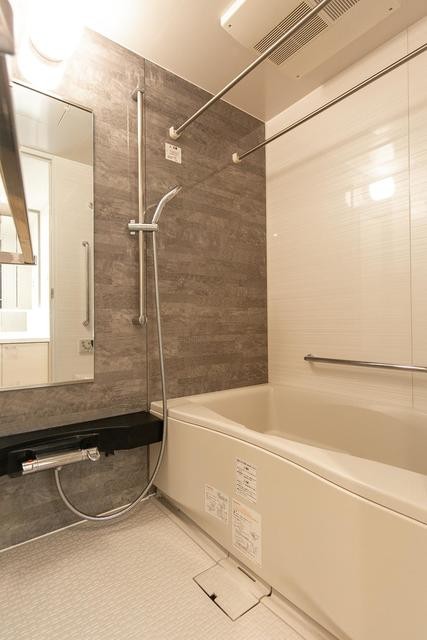 ※写真は同タイプ住戸です。(風呂)