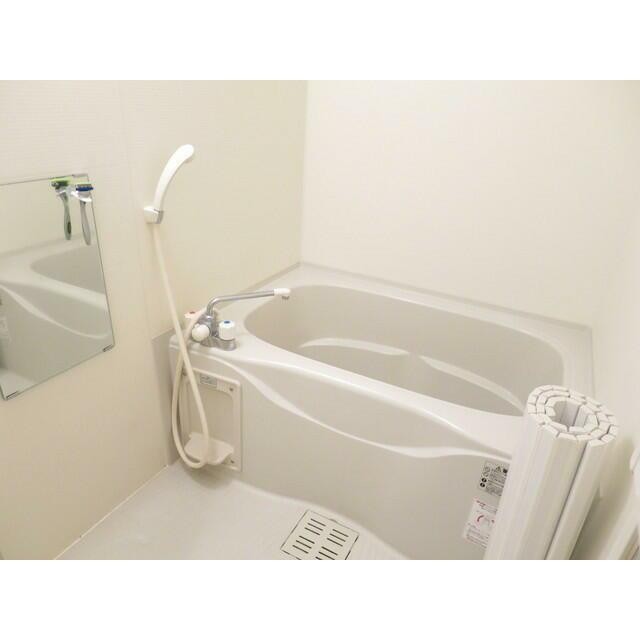 ※同タイプ別部屋の写真です。(風呂)