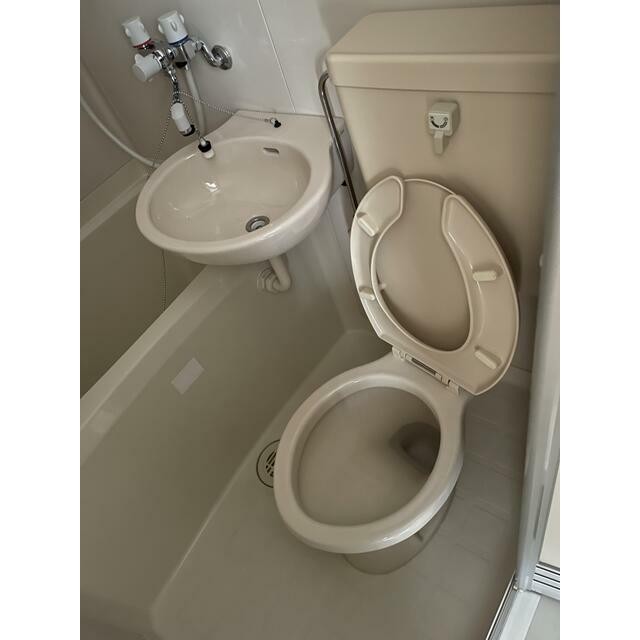 写真は203号室になります(内装)