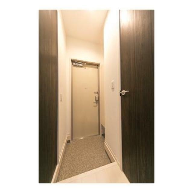 ※写真は同タイプ住戸です。(玄関)