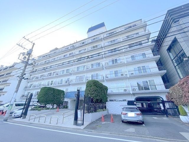 渋谷区南平台町 【賃貸居住】マンション