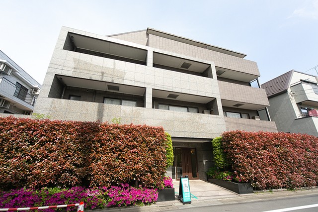 世田谷区上馬２丁目 【賃貸居住】マンション