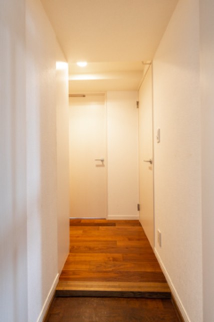 ※写真は同タイプ住戸です。(玄関)
