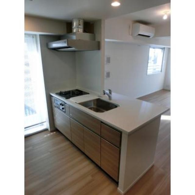 ※写真は同タイプ住戸です。(キッチン)