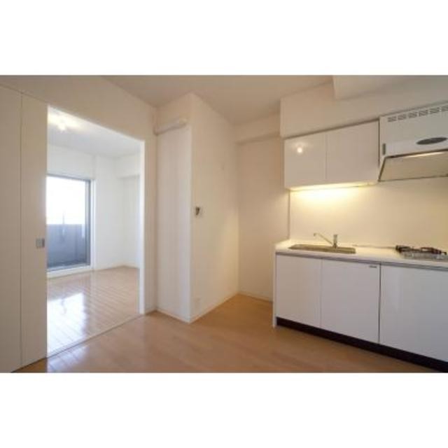 ※写真は同タイプ住戸です。(居間)