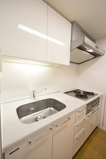 ※写真は同タイプ住戸です。(キッチン)