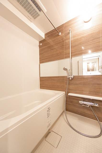 ※写真は同タイプ住戸です。(風呂)