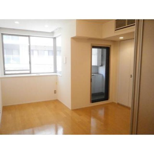 ※写真は同タイプ住戸です。(居間)