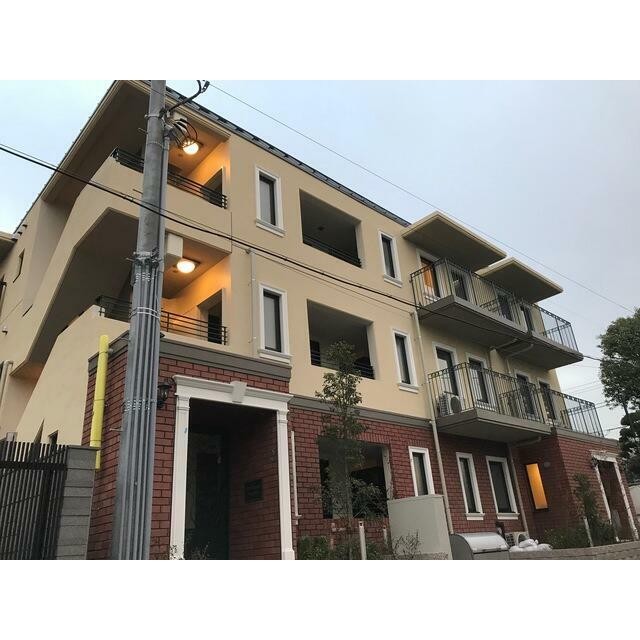 世田谷区代沢４丁目 【賃貸居住】マンション