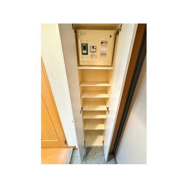 シューズボックス