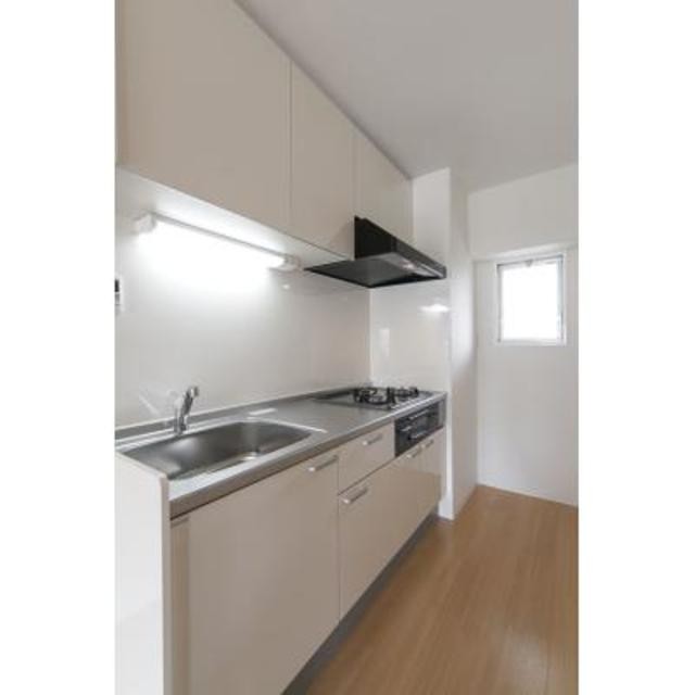 ※写真は同タイプ住戸です。(キッチン)