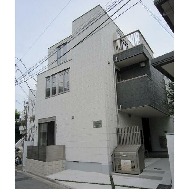 渋谷区上原２丁目 【賃貸居住】マンション