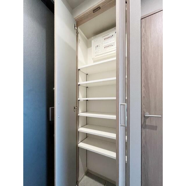 シューズボックス