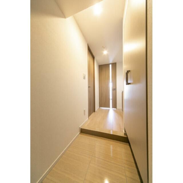 ※写真は同タイプ住戸です。(玄関)