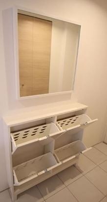 ※同仕様写真含む(玄関)