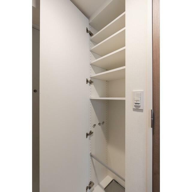 シューズボックス