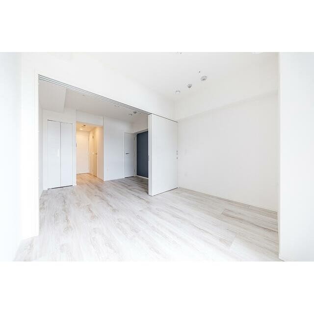 ※写真は同タイプ住戸です。(居間)