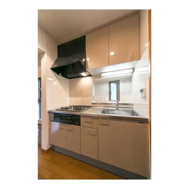 ※写真は同タイプ住戸です。(キッチン)