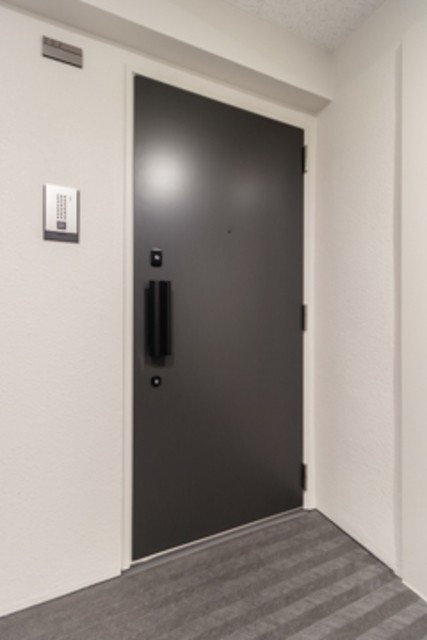 ※写真は同タイプ住戸です。(玄関)