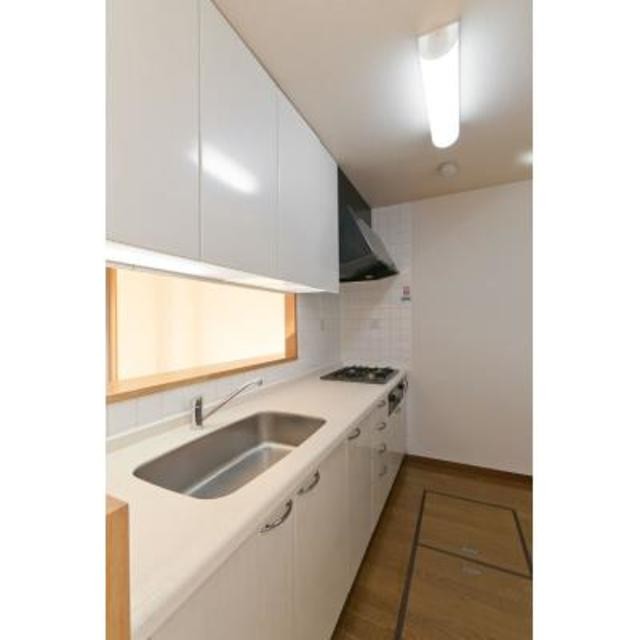 ※写真は同タイプ住戸です。(キッチン)