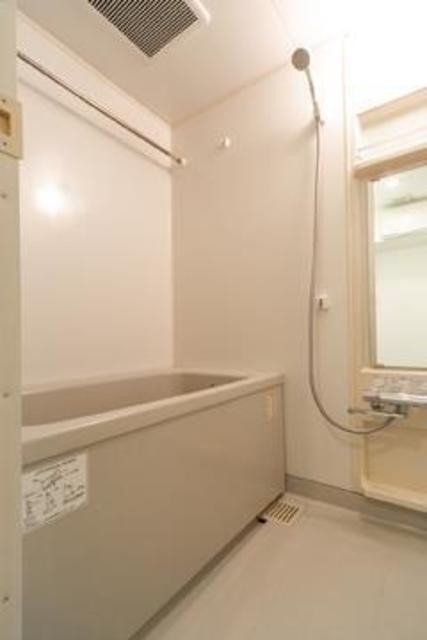 ※写真は同タイプ住戸です。(風呂)