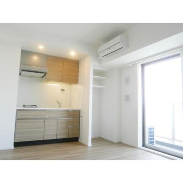 ※写真は同タイプ住戸です。(居間)