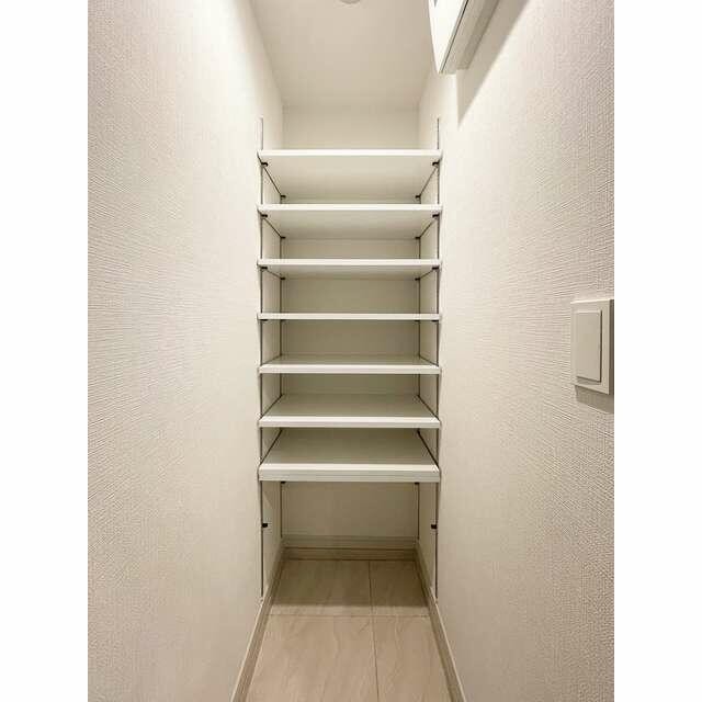 シューズボックス