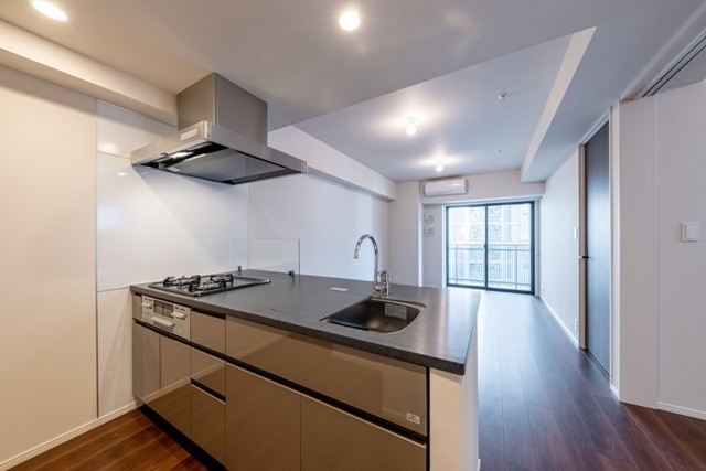 ※写真は同タイプ住戸です。(キッチン)