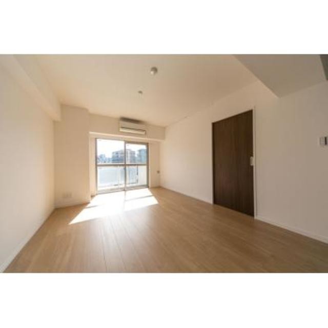 ※写真は同タイプ住戸です。(居間)